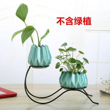 Load image into Gallery viewer, Ceramic and iron flowerpot vase OUT OF STOCK